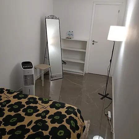 Plaza Caparica 코스타 다 카파리카