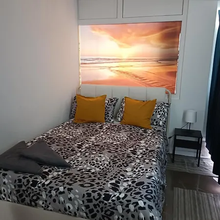 Plaza Caparica * 코스타 다 카파리카