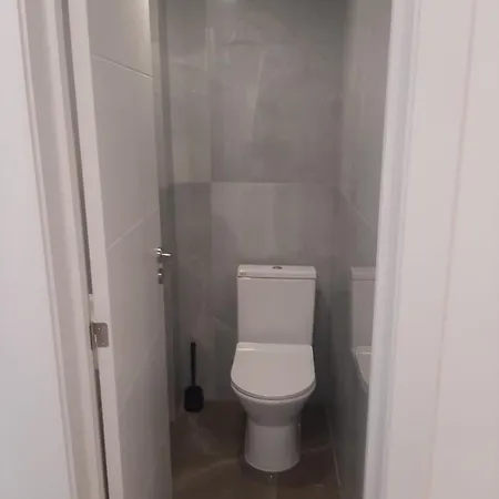 Hostel Plaza Caparica *