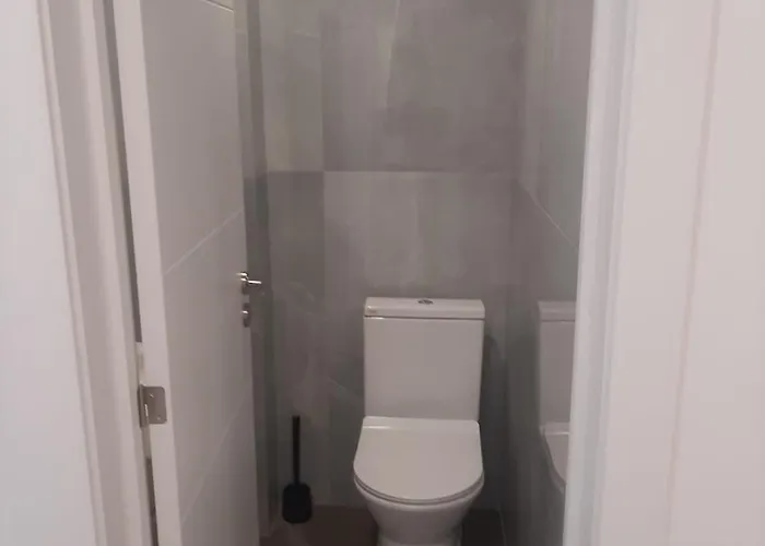 Hostel Plaza Caparica *